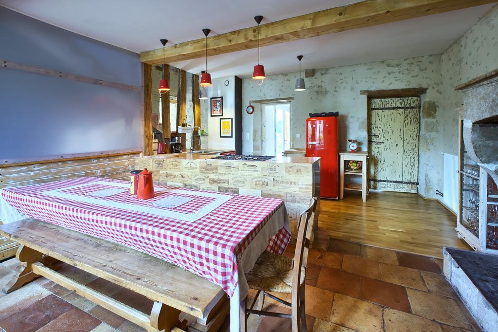 Maison D'Hotes Rouge Bordeaux Auros Bagian luar foto